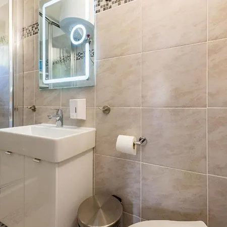 Curic Beachfront By Pag Tours * Pag Town