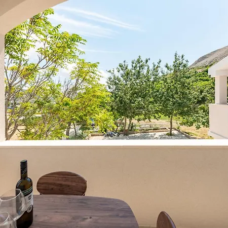 Curic Beachfront By Pag Tours Pag Town