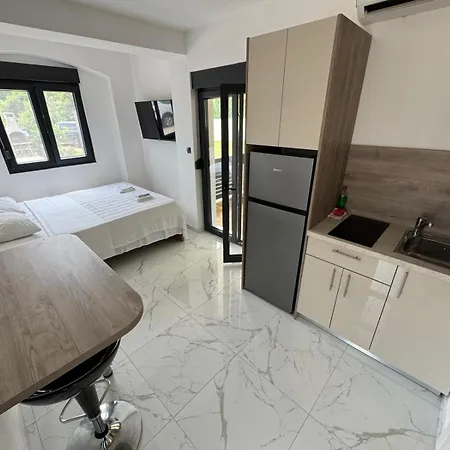 Curic Beachfront By Pag Tours Pag Town