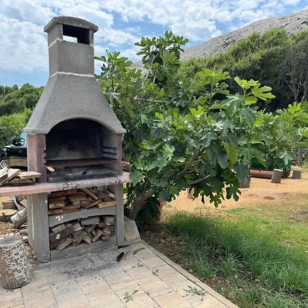 Curic Beachfront By Pag Tours * Pag Town