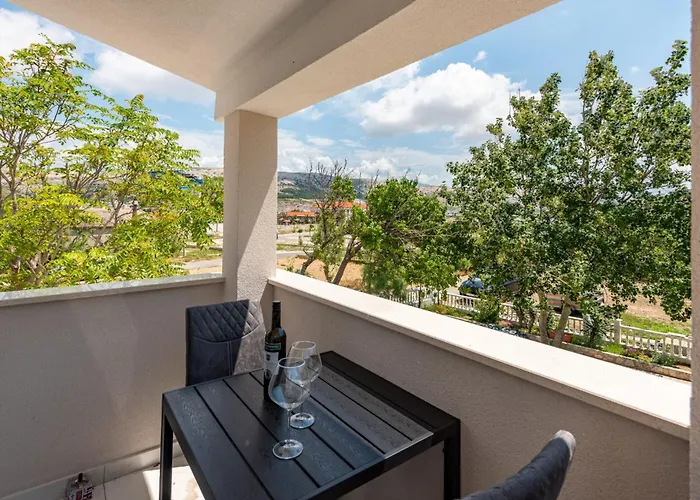 Διαμέρισμα Curic Beachfront By Pag Tours *