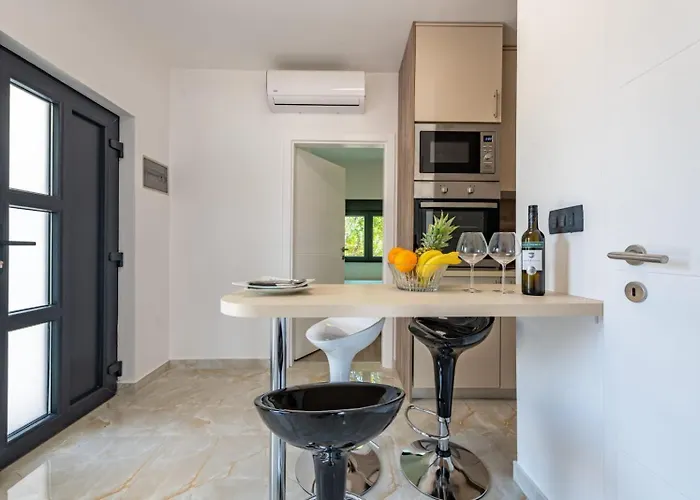 Curic Beachfront By Pag Tours Pag Town