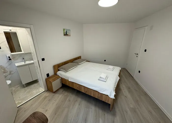 Curic Beachfront By Pag Tours *