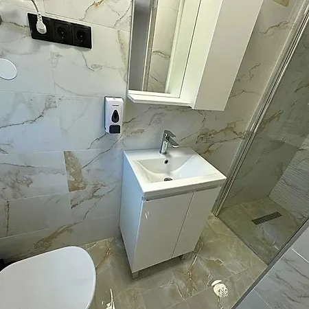 Apartament Curic Beachfront By Pag Tours Pag Town