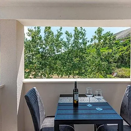 Curic Beachfront By Pag Tours * Pag Town