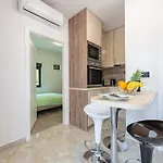 Curic Beachfront By Pag Tours *